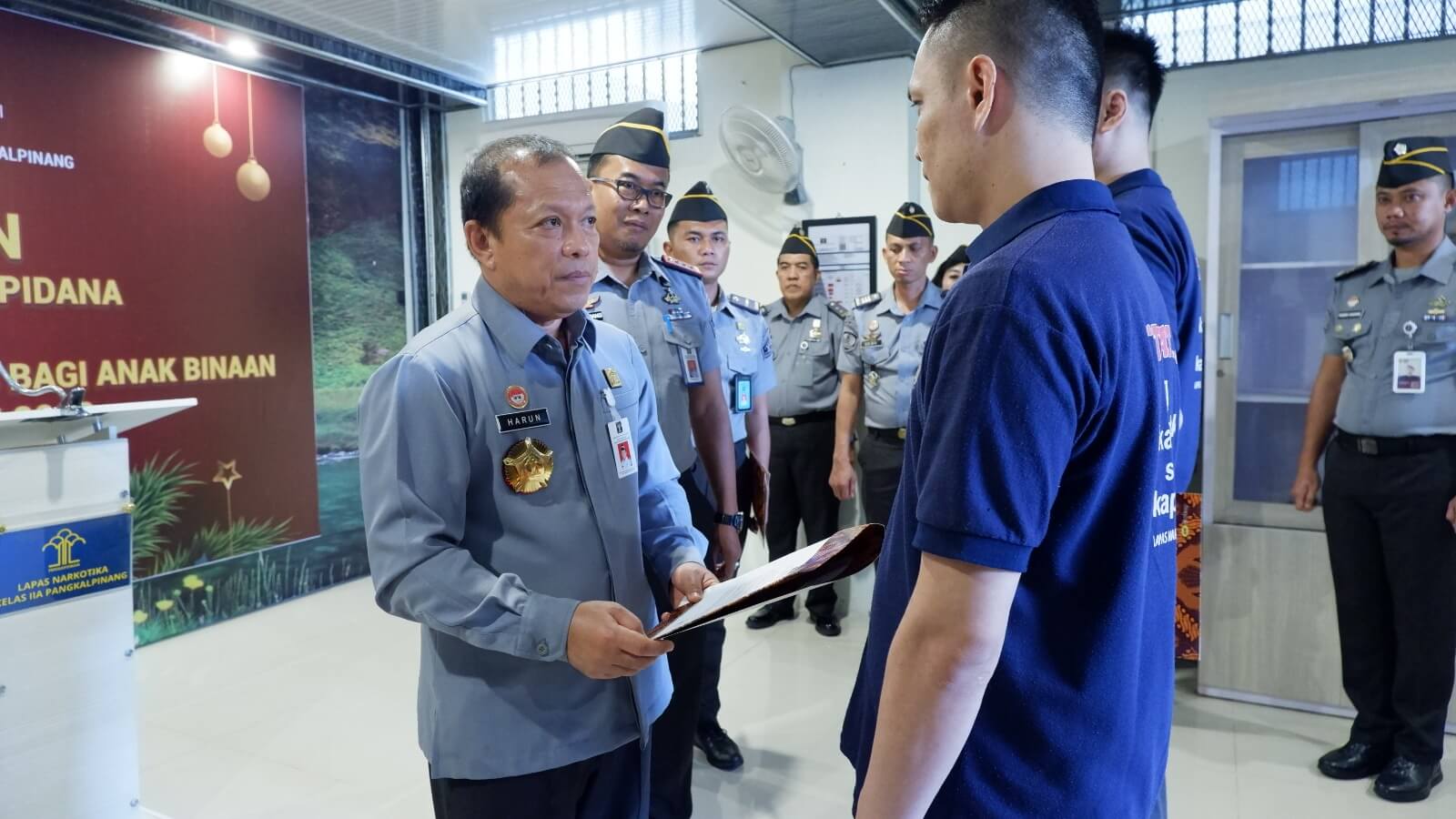 Kakanwil Kemenkumham Babel Serahkan Remisi Khusus Natal, Ini Pesan Menkumham