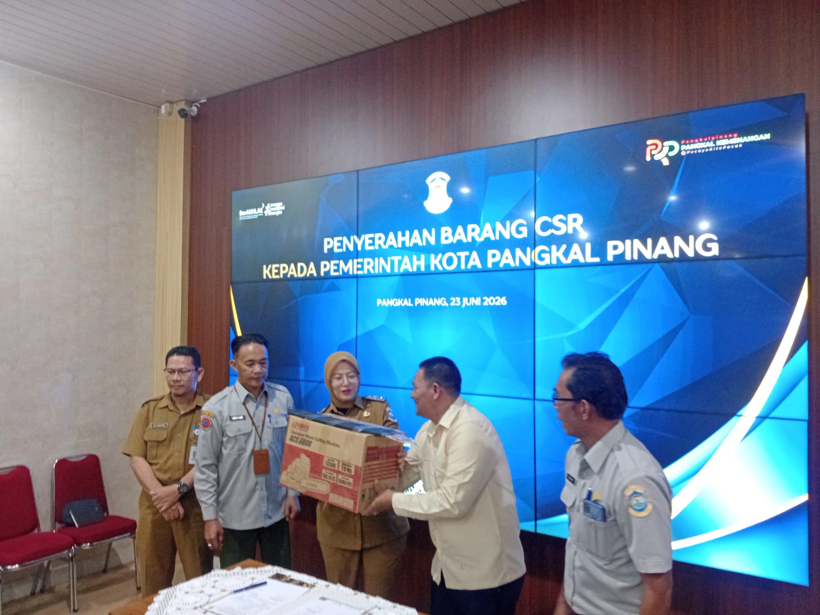 Wawako Apresiasi CV.MMS Babel Serahkan CSR 2 Unit Mesin Senso Bagi BPBD Pangkalpinang
