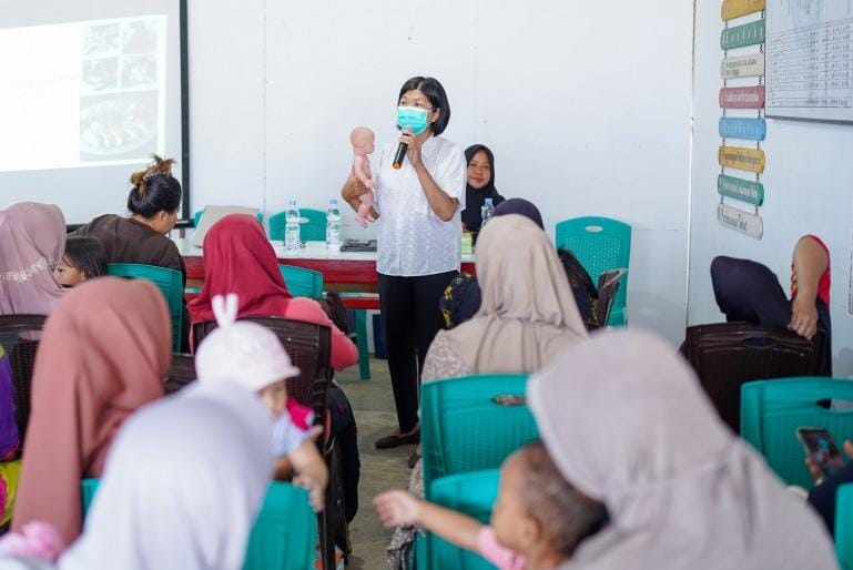 Edukasi tentang Pencegahan Stunting, PT Timah Galakkan Program Kemunting di Desa Lumut 