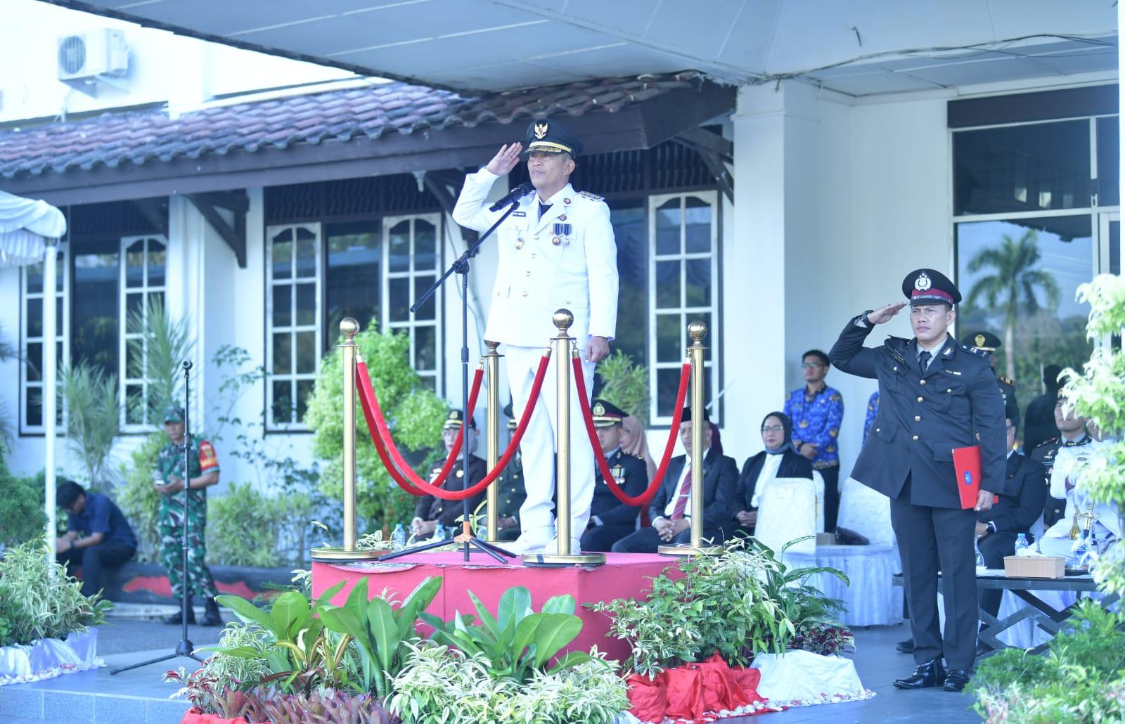 Pimpin Upacara Peringatan, Bupati Fery Ingatkan Makna Pancasila