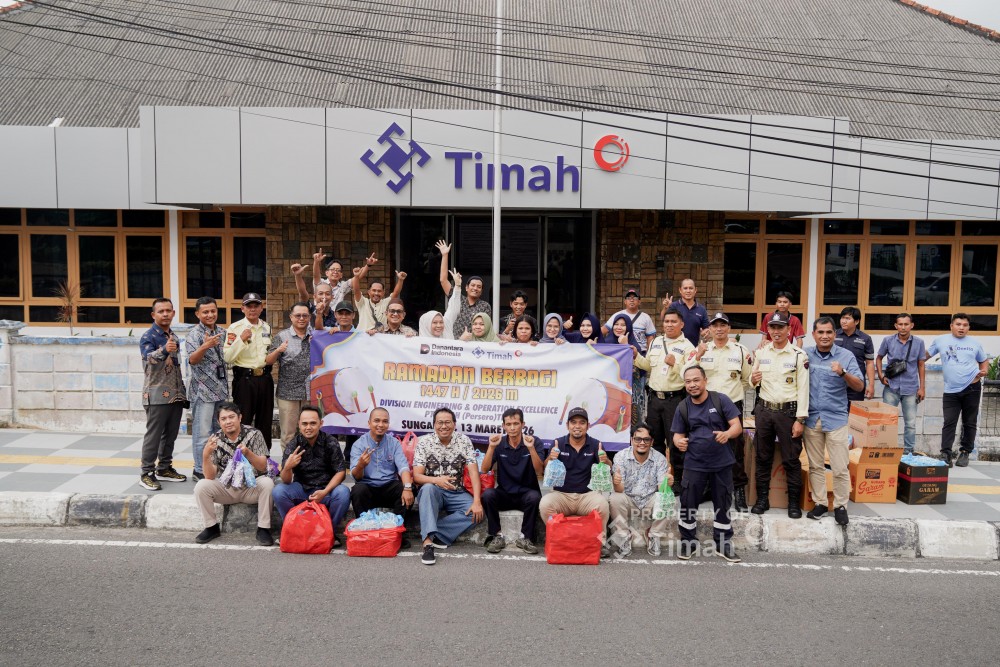 Ramadan Berbagi, PT Timah Berikan Bantuan Paket Sembako hingga Bagi-bagi Takjil di Sungailiat 