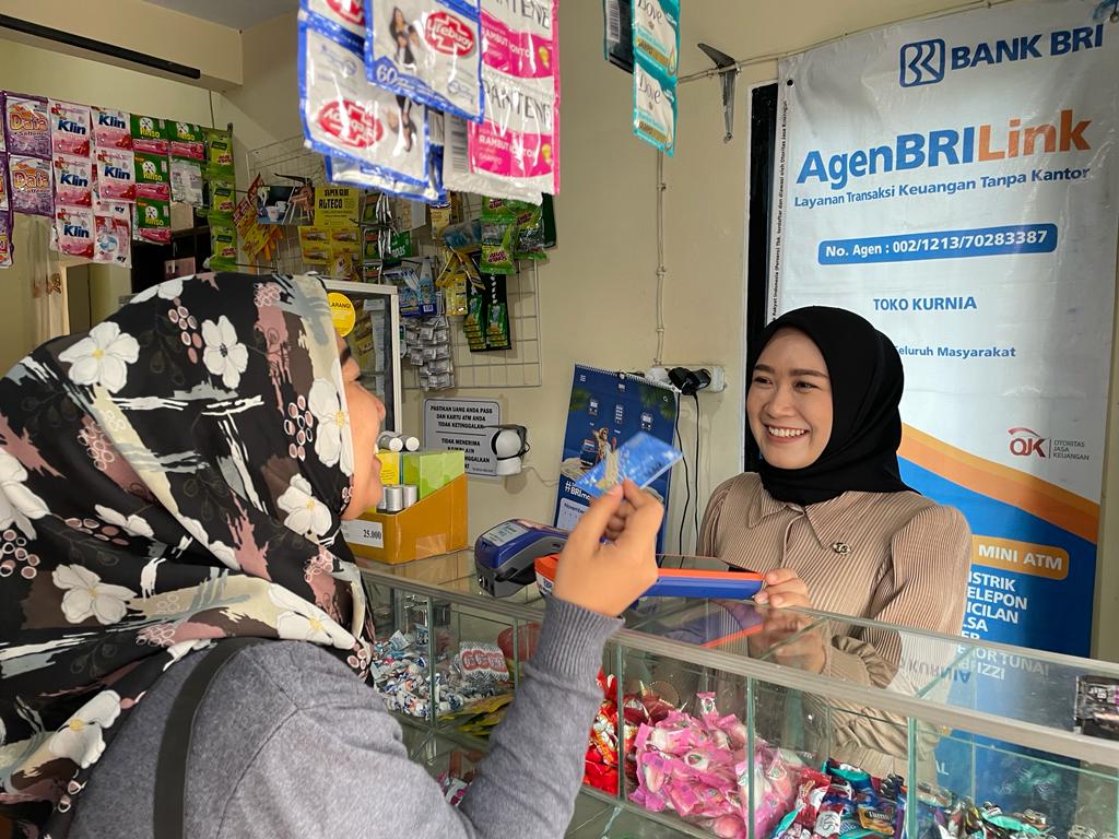 Di BRI Microfinance Outlook 2024, Menkeu Sri Mulyani Apresiasi Keberadaan AgenBRILink