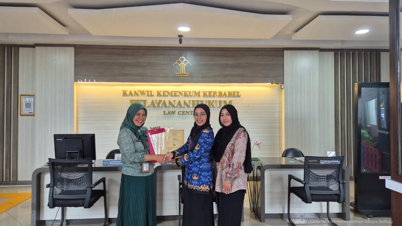 Kanwil Kemenkum Babel Serahkan 4 Sertifikat Merek, Perkuat Sinergi dengan Dinsos dan PMD Provinsi Kep. Babel