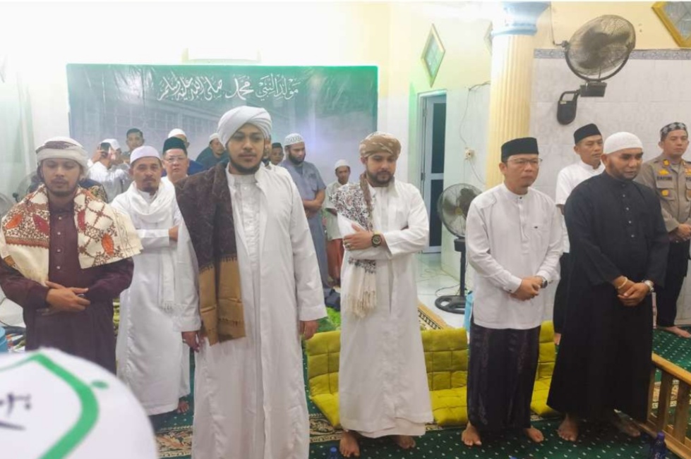 Tabligh Akbar di Desa Sungkap Bersama Al-Habib Salim bin Abdurrahman Al-Jufri