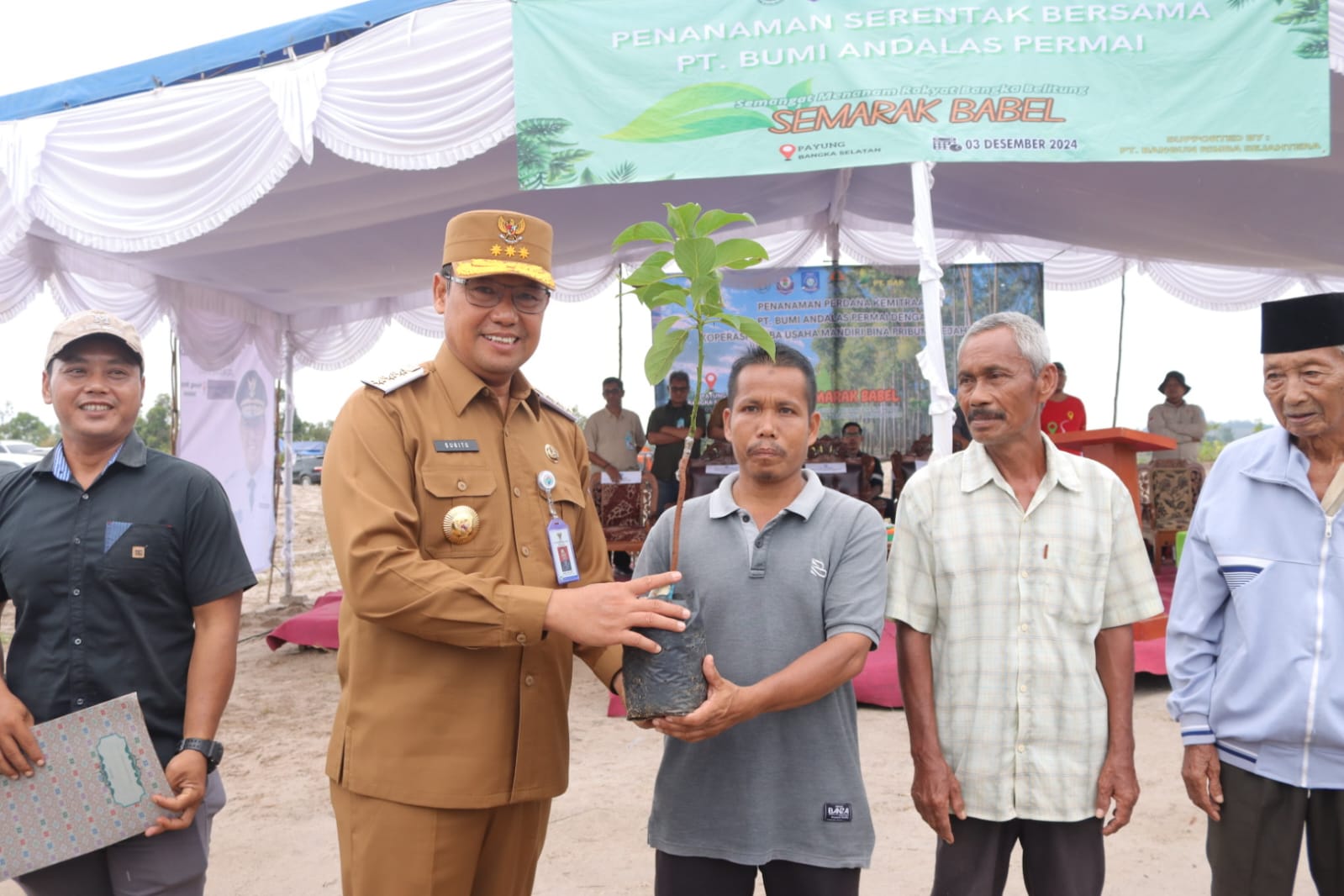 MENYAMBUT PROGRAM MAKAN SIANG BERGIZI DAN PELUANG TRANSFORMASI EKONOMI DI BANGKA BELITUNG