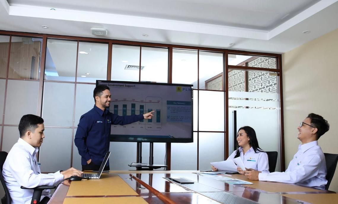 Hari Pertama Dibuka, Rekrutmen Nasional PLN Group Diminati Puluhan Ribu Pendaftar