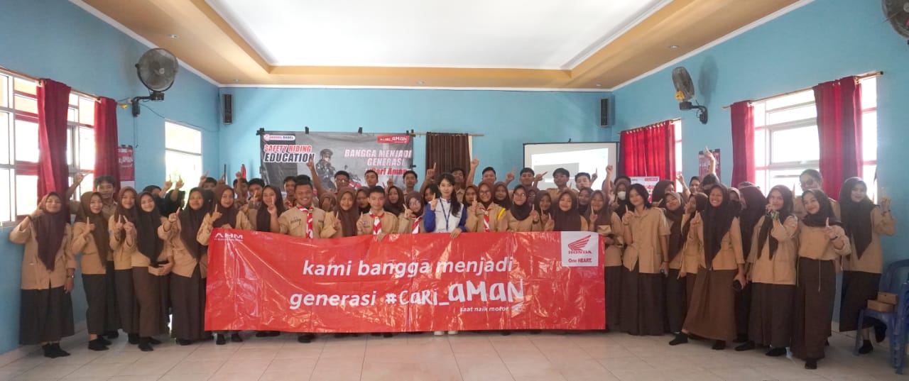 Honda Babel #Cari_Aman Sambut Hari Sumpah Pemuda bersama SMKN 3 Tanjung Pandan