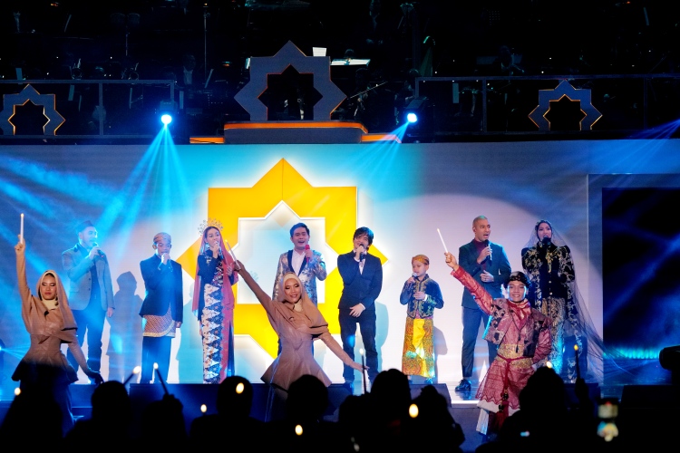 Sukses Kolaborasikan Konser & Charity, BSI Pertegas Langkah Perjalanan Mahakarya untuk Indonesia