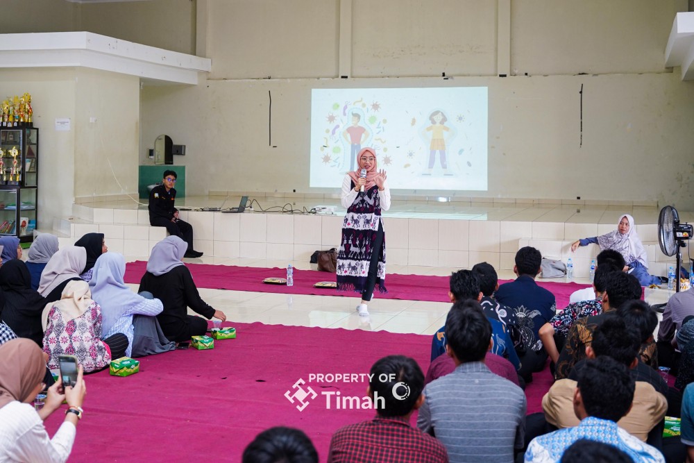 Cegah Stunting, PT Timah Bersama AIMI Program Edukasi Para Pelajar Pondok Pesantren Pemali 