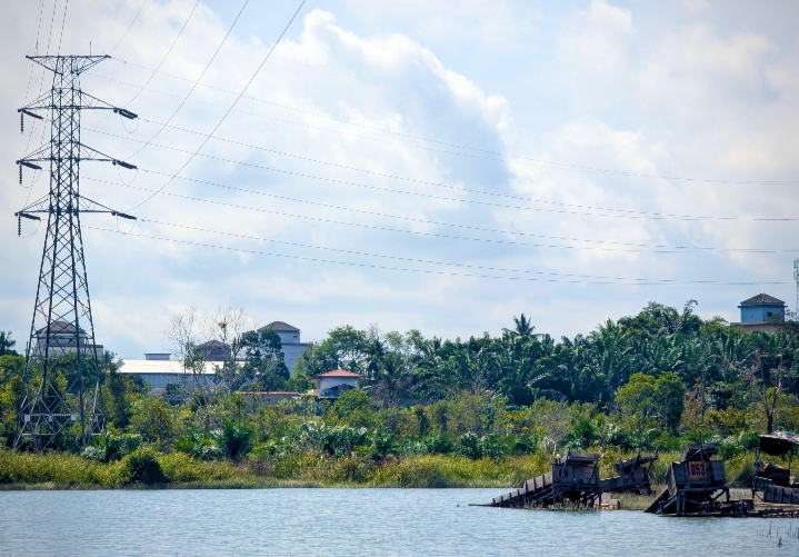 PLN dan Polda Babel Inspeksi Tower SUTT 150 kV