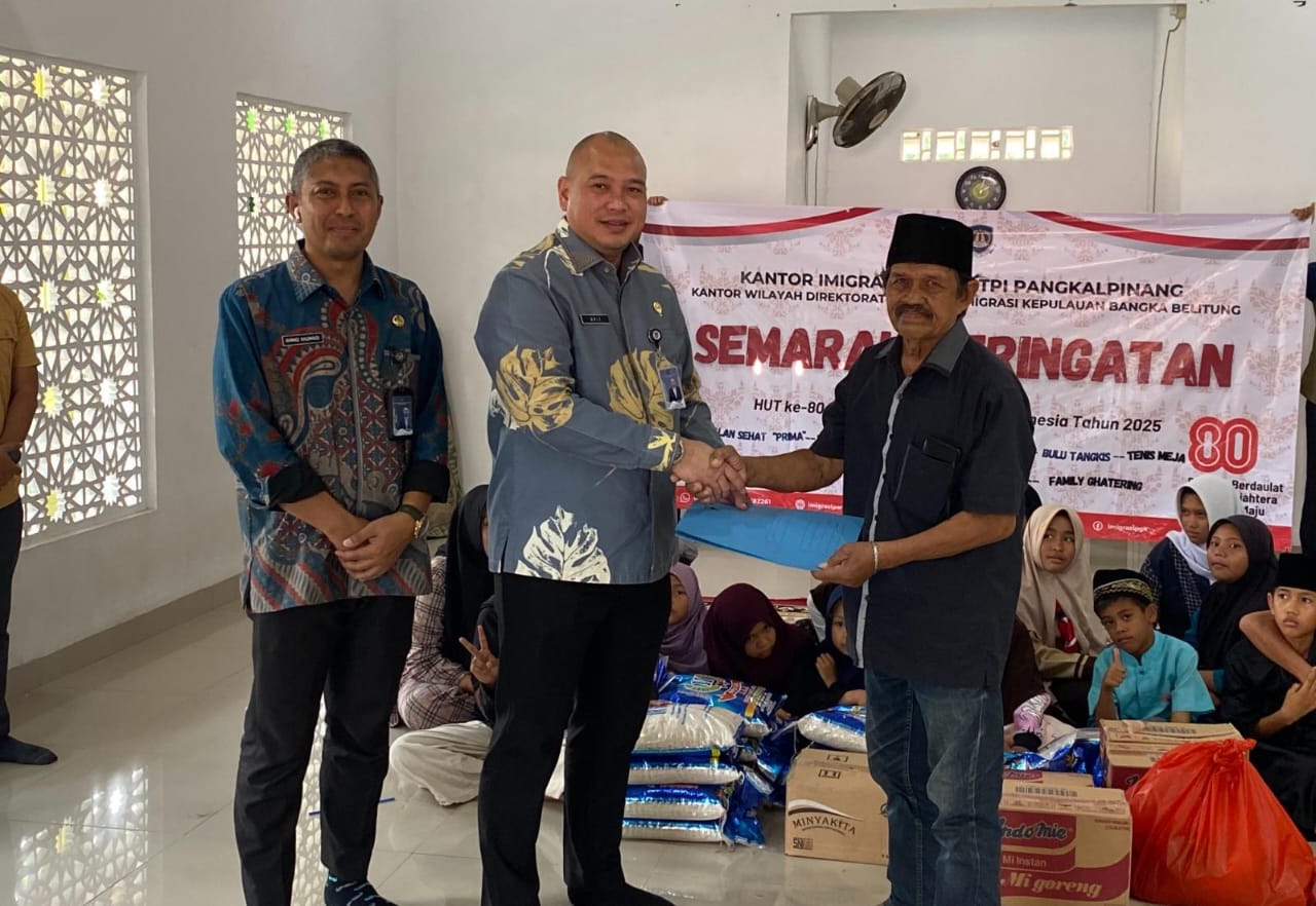 Imigrasi Babel Berbagi: Kanwil Ditjenim Babel Gelar Bakti Sosial