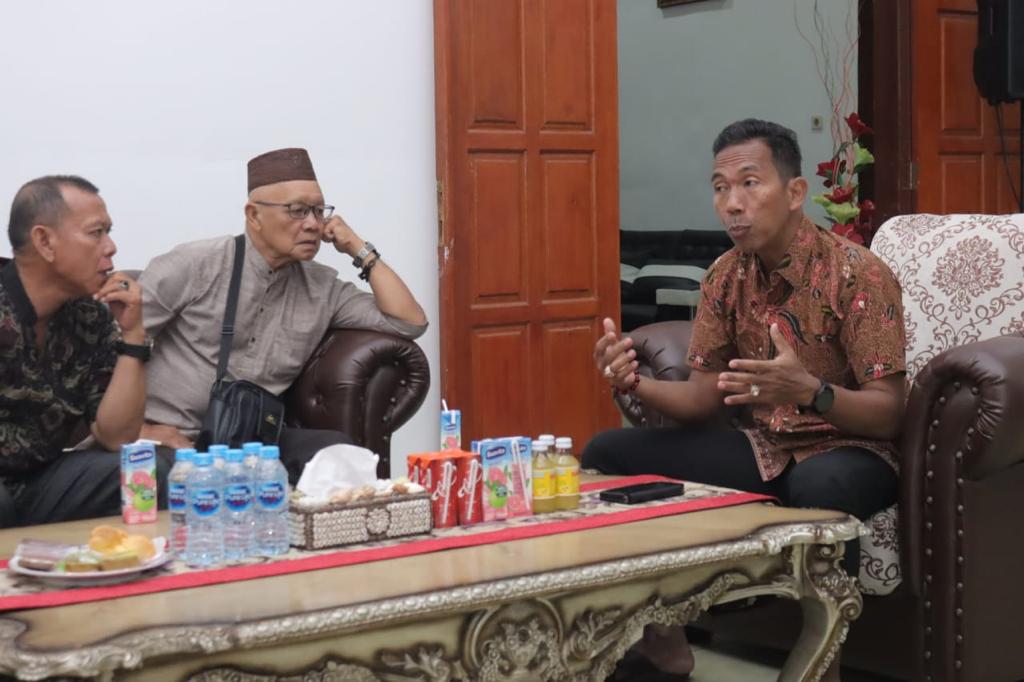 Pj Gubernur Suganda Silaturahmi dengan Tokoh Masyarakat Belitung, dan Ombudsman RI