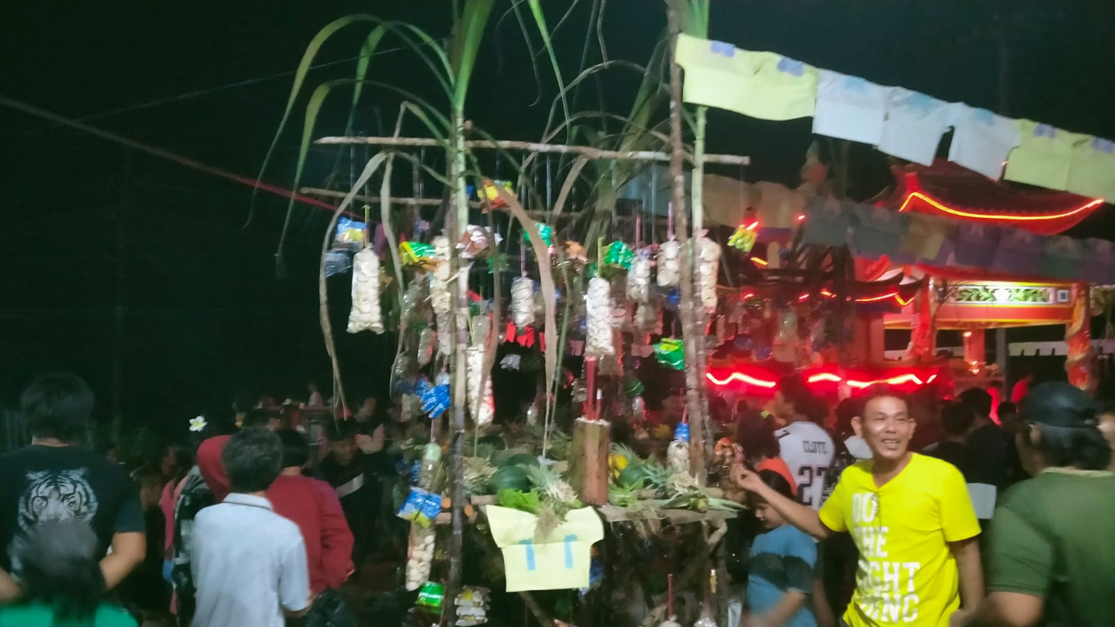 Artis Mandarin Winny Liu Meriahkan Festival 7 Ngiat Fan Lubuk Kelik