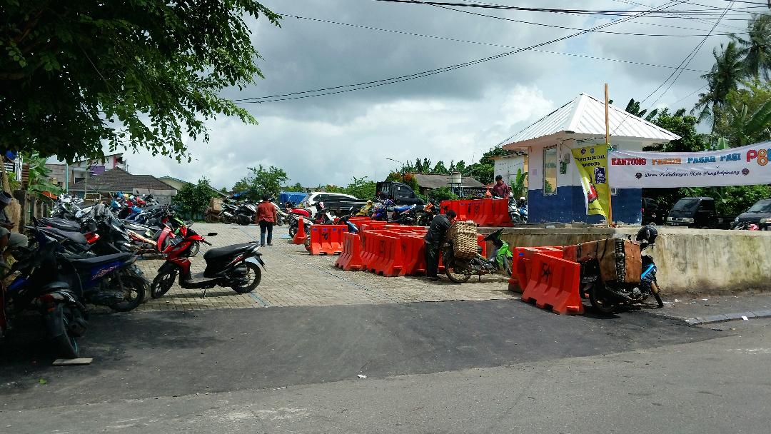 Tantangan Molen Benahi 2 Pasar Besar PGK 