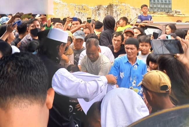 Geger Gelar Sumpah Pocong di Palembang,   Sang Pria Bersumpah Tak Cabuli Cewek ABG