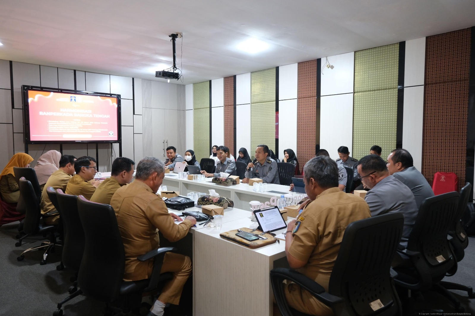 Kanwil Kemenkum Babel Harmonisasikan Empat Ranperkada Kabupaten Bangka Tengah