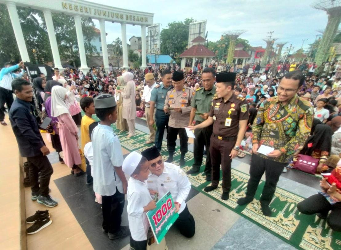 Pesona Kemilau 1000 Senyuman Anak Yatim Piatu Basel