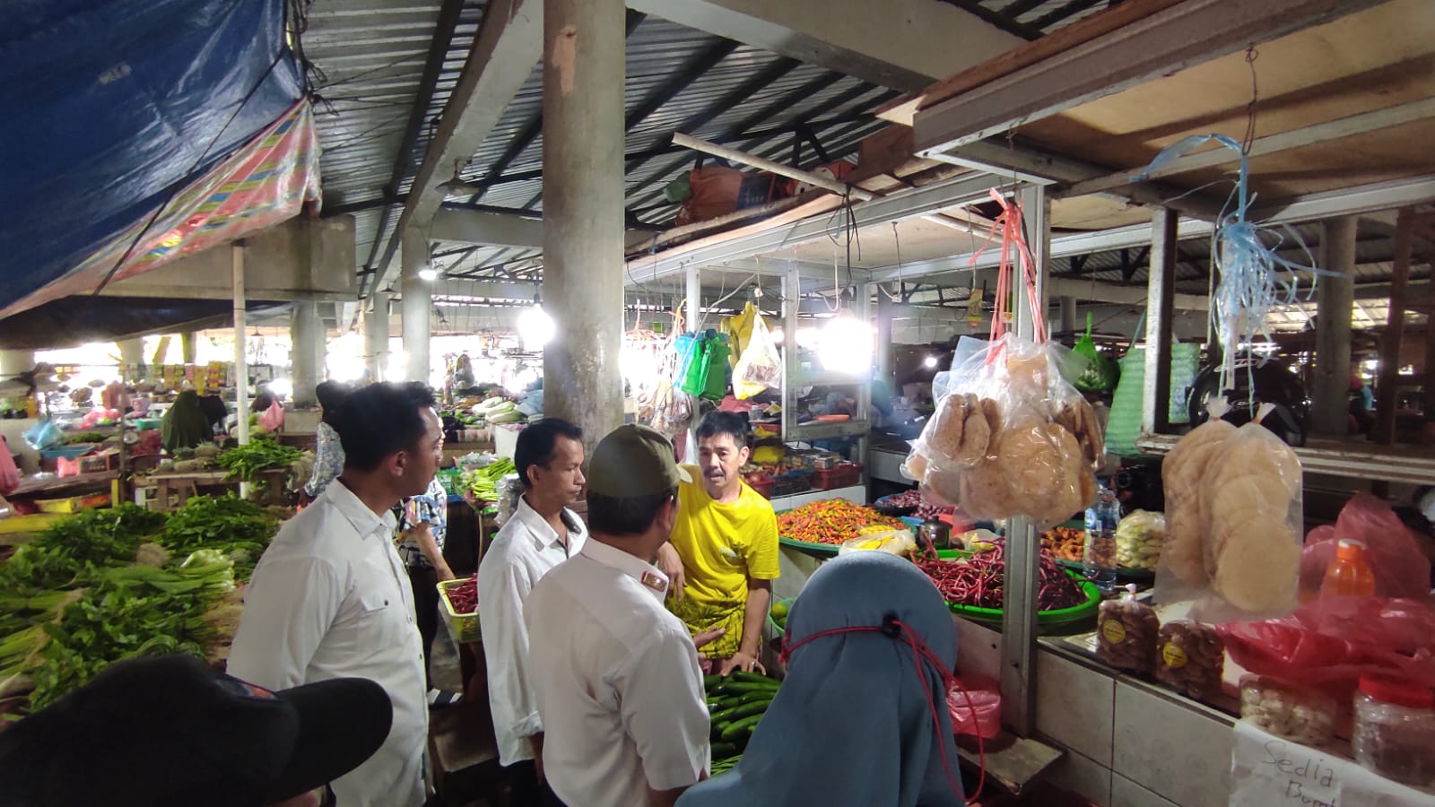 Sidak Pasar Tradisional Muntok, Harga Daging Sapi Segini 