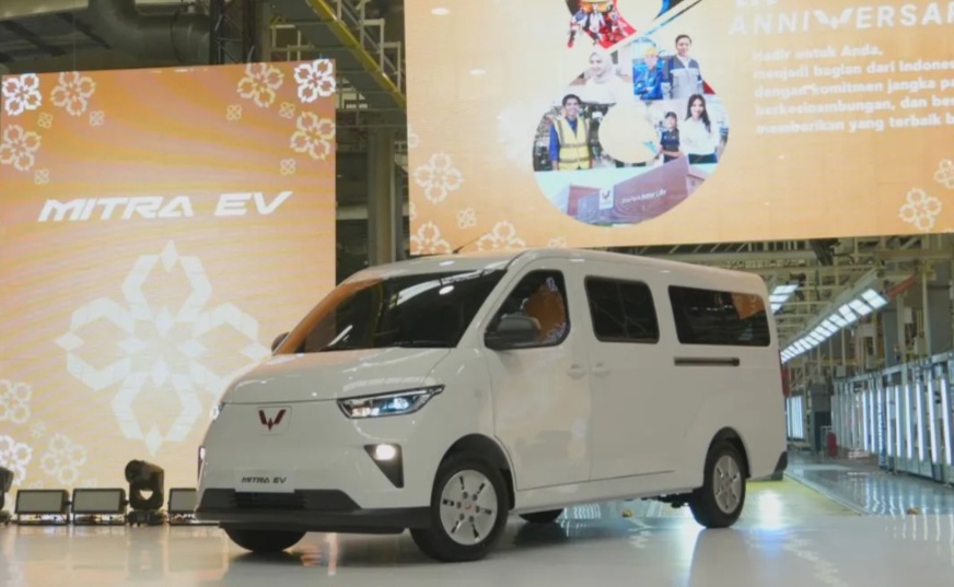 Wuling Luncurkan Mobil Listrik Baru, Bisa Buat Angkot dan Ambulans, Harga Mulai 299 Juta