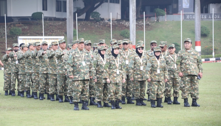 Retret Hari Kedua, Gubernur Hidayat Arsani Ikuti Pembekalan dari Lemhannas