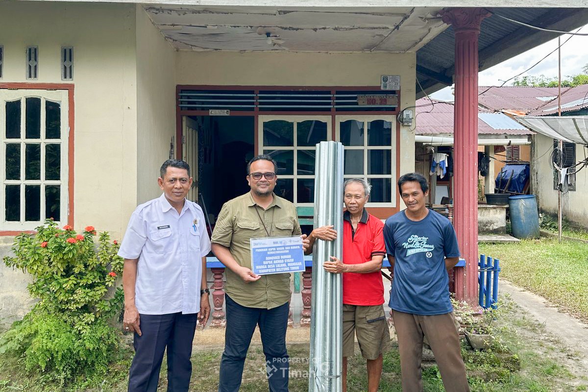 Bantu Renovasi Rumah Warga Belitung Timur, Yahya Sebut PT Timah Tak Pernah Absen Serahkan Bantuan untuk Warga