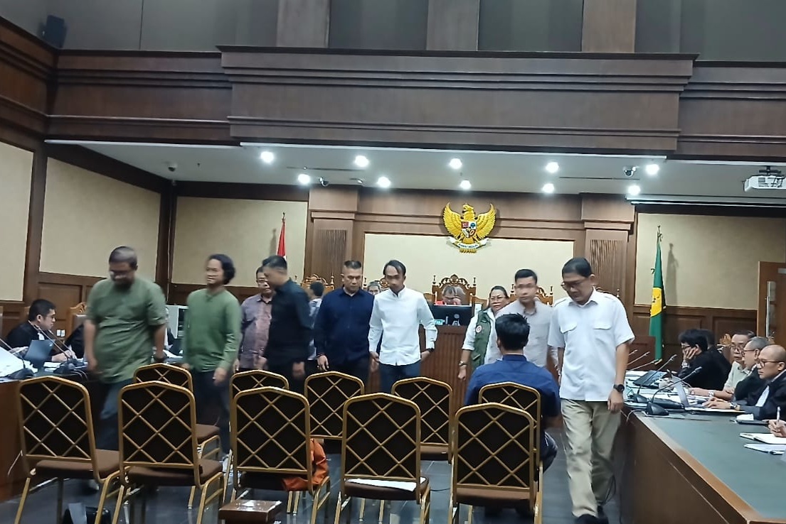 Nico Akui Soal Uang Rp 70 Juta dari Marcela dan Adam Marcos Untuk Operasi Media