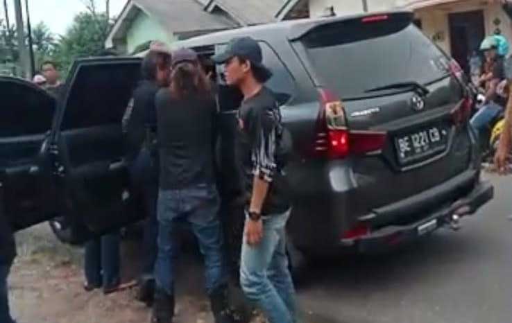 Pasangan Suami Istri Diciduk Terkait Pengrusakan PIP, Rias Masih Begolak