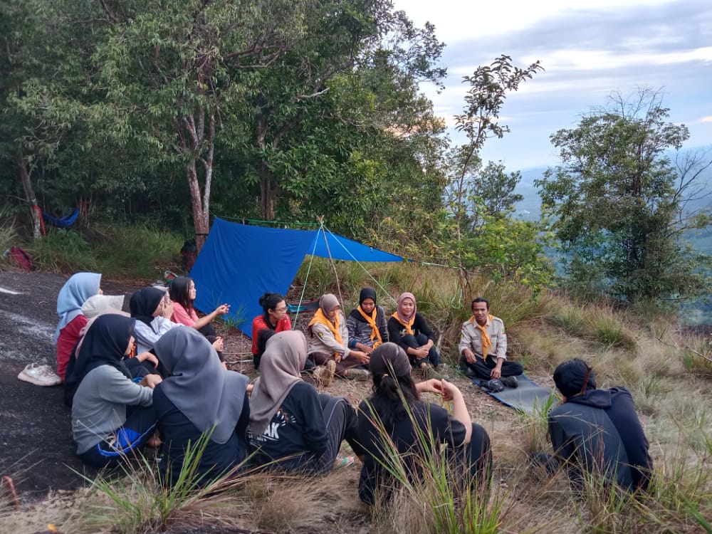 Cara Maspala Cesas Stisipol Peringati Sumpah Pemuda, Pendakian Massal Bukit Betung 