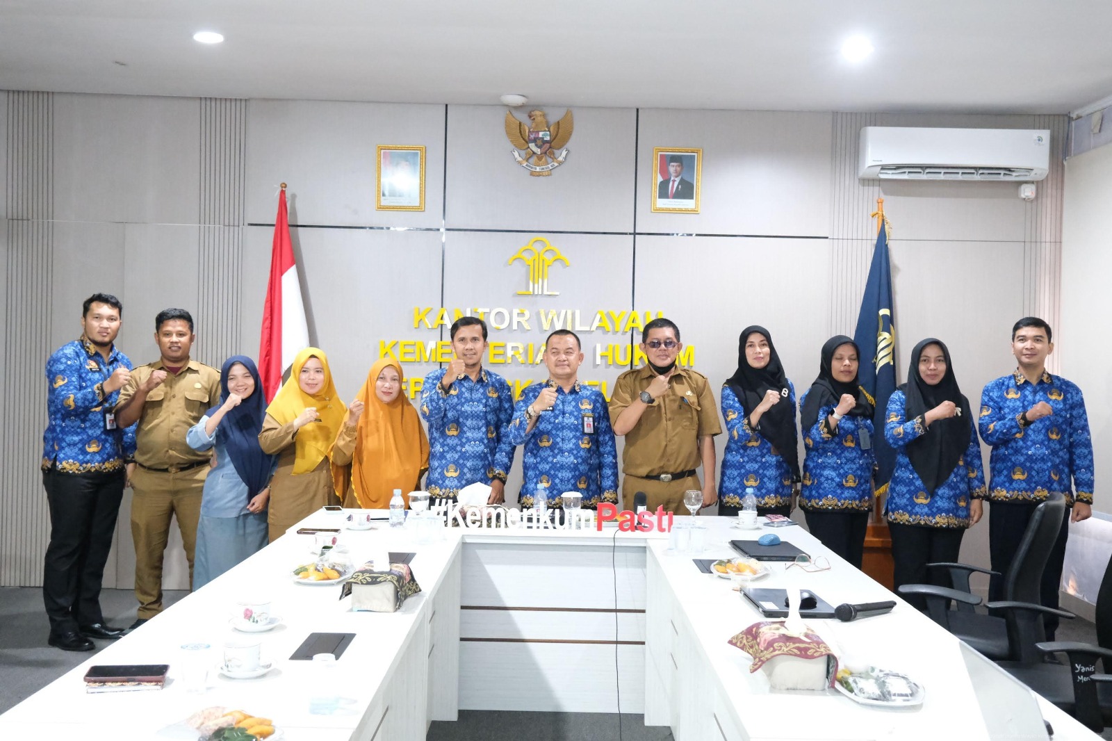 Kanwil Kemenkum Babel Terima Audiensi Bersama Disdukcapil Bangka Tengah 