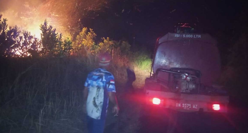 Lahan Terbakar di Desa Buluh Tumbang, Api Nyaris Masuk Permukiman