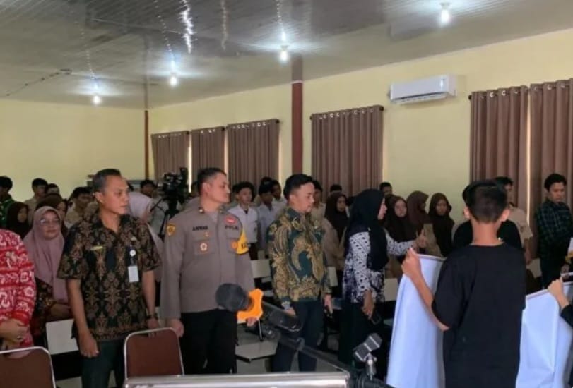 Polres Babar Kuatkan Pemahaman Pancasila Pelajar Mentok