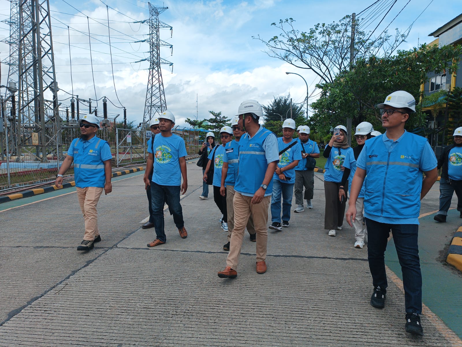 PLN Babel Pastikan Listrik Tetap Andal Selama Nataru, Fasilitas Umum dan Tempat Ibadah Diutamakan