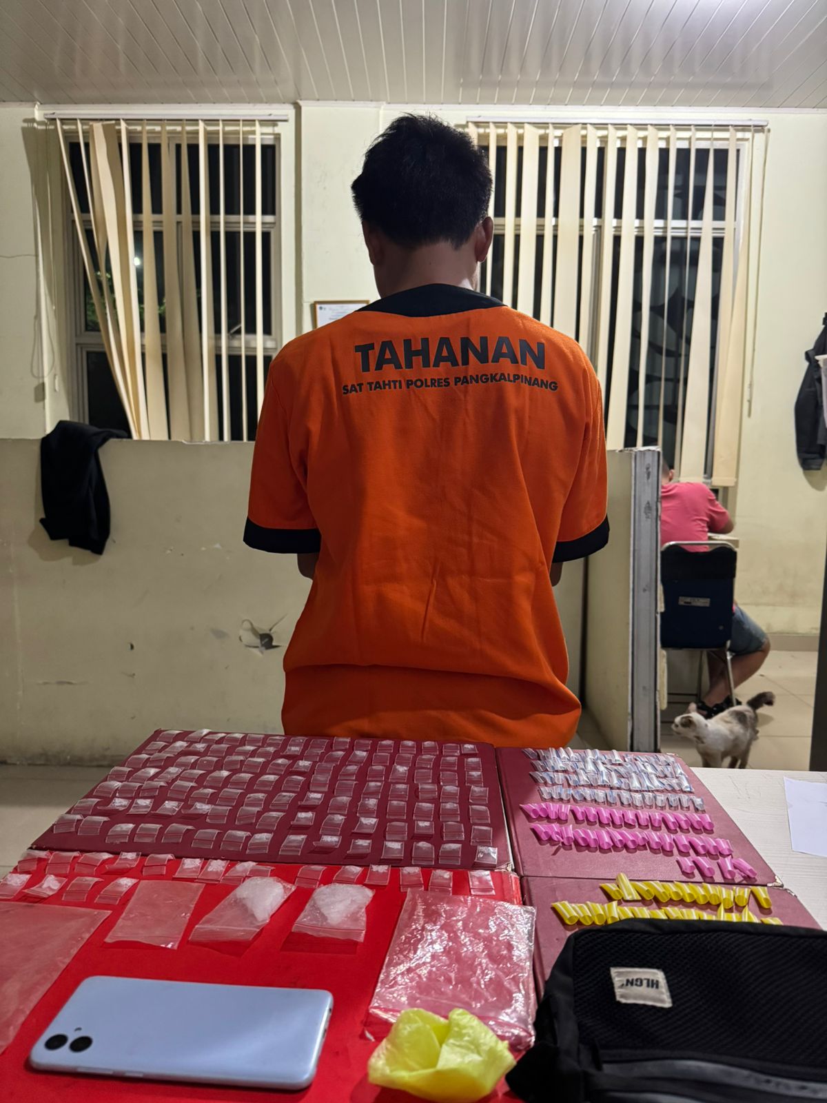Pengedar Narkoba di Batu Belubang Ditangkap, 126 Paket Sabu Gagal Edar
