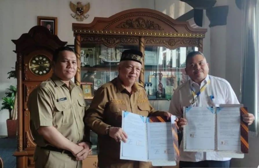 Pemkab Babar Terima Hibah Aset 4 SD