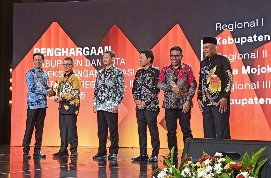 Pemkab Bangka Raih Dual Penghargaan IGA 2025: Terinovatif Terbaik Nasional & Regional
