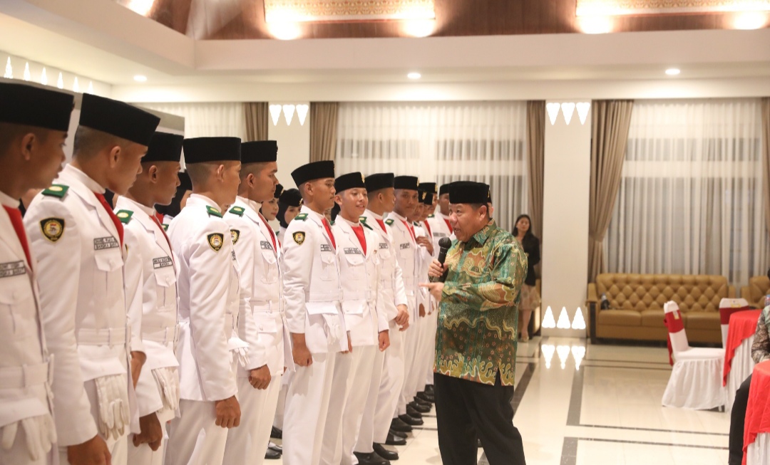 Resepsi HUT Ke-81 RI, Gubernur Hidayat Arsani Serukan Persatuan dan Semangat Berkarya
