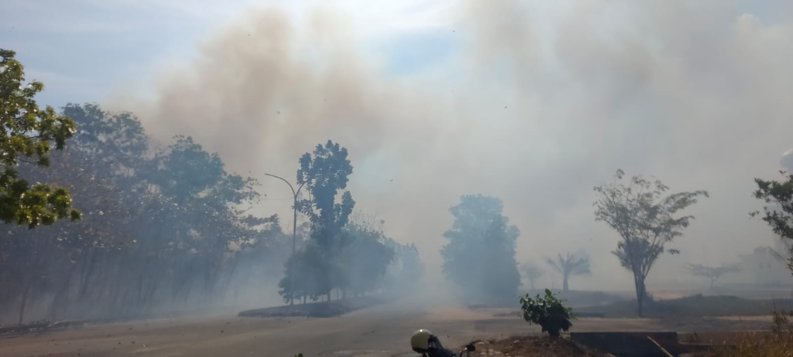 Karhutla Jalan Pemkab Basel, 10 Hektar Lahan Ludes