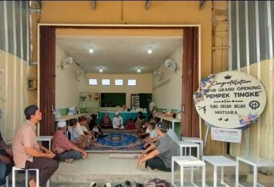 Manfaatkan Hobi Membuat Makanan, ASN di Basel Sukses Buka Kedai Pempek Tingke