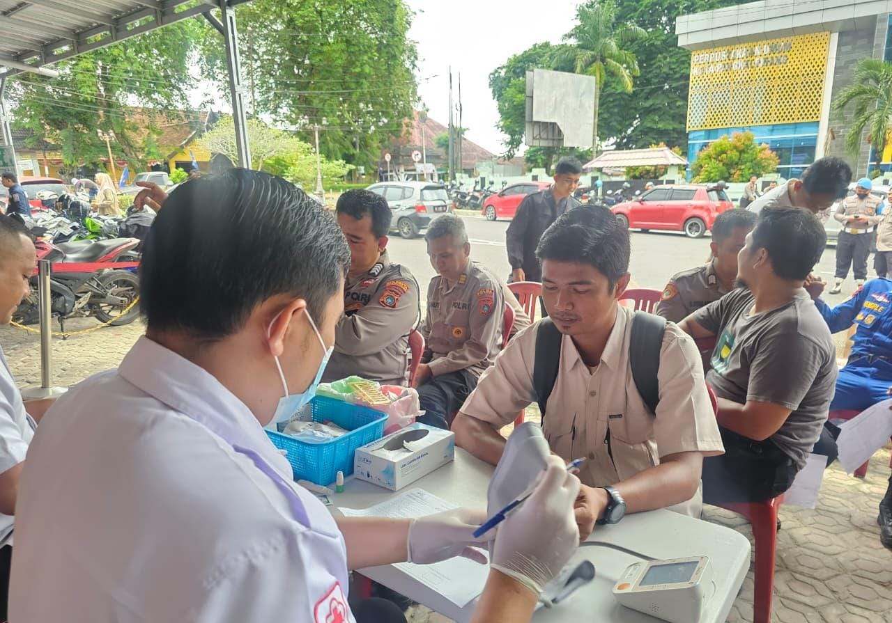 Ratusan Polisi di Pangkalpinang Donorkan Darah, Rayakan Hari Jadi ke-74 Humas Polri