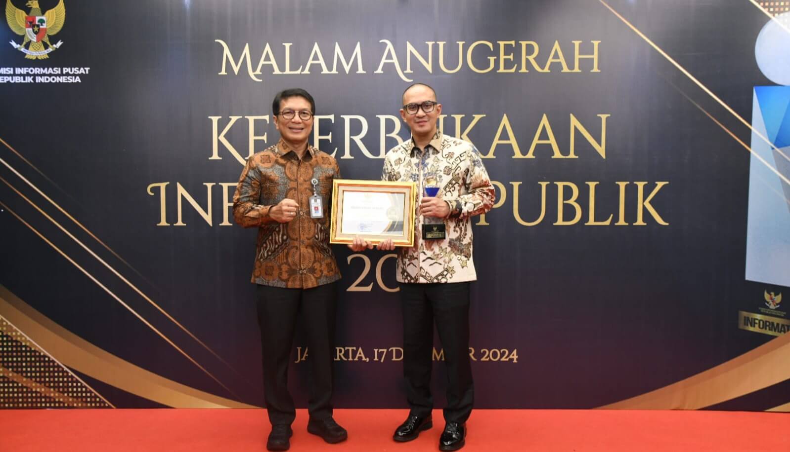 Kemenkum Raih Terbaik ke 3 Anugerah Keterbukaan Informasi Publik 2024