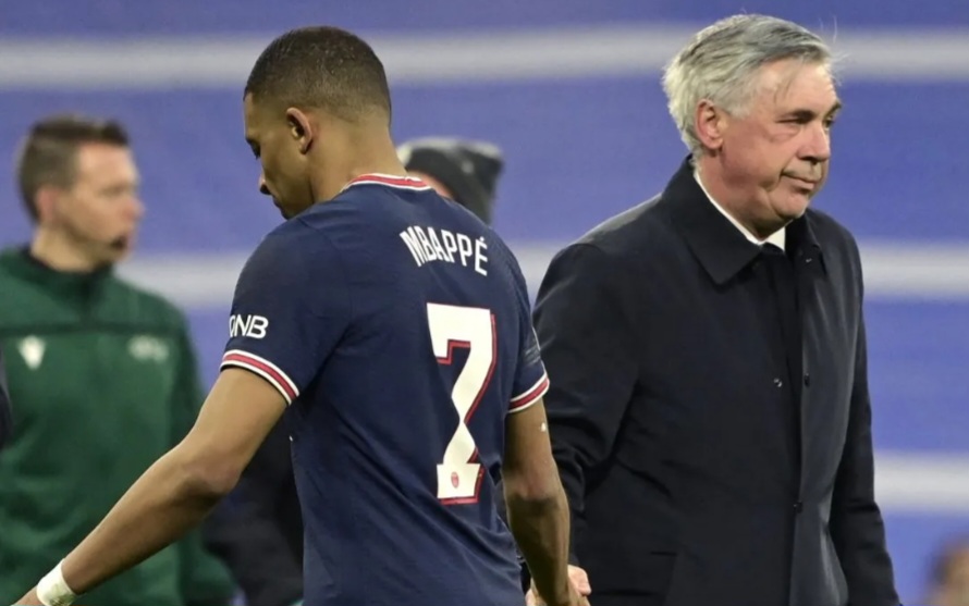 Ancelotti dan Enrique Bicara Tentang Transfer Mbappe