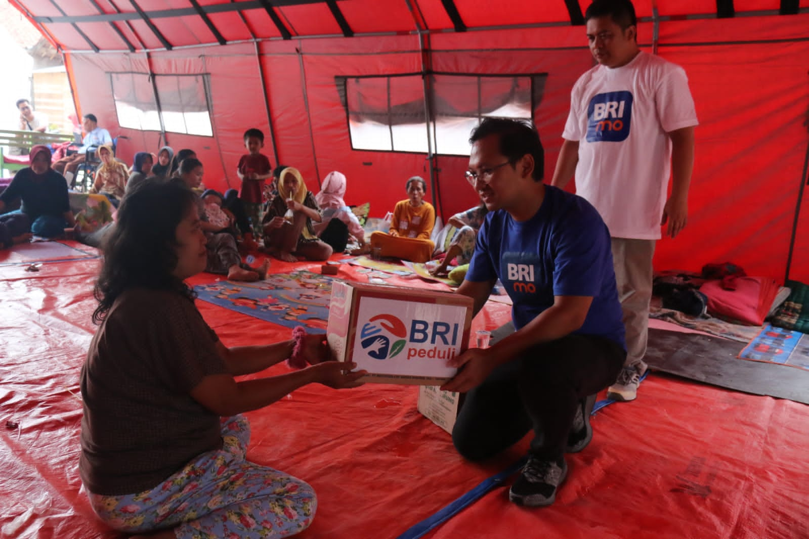 Gerak Cepat Tanggap Bencana Gempa Sumedang, BRI Salurkan Bantuan Bagi Korban Terdampak