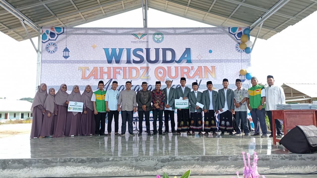 Yakesma Babel Salurkan 3 Program di Wisuda Santri Ponpes Darussalam Rajik