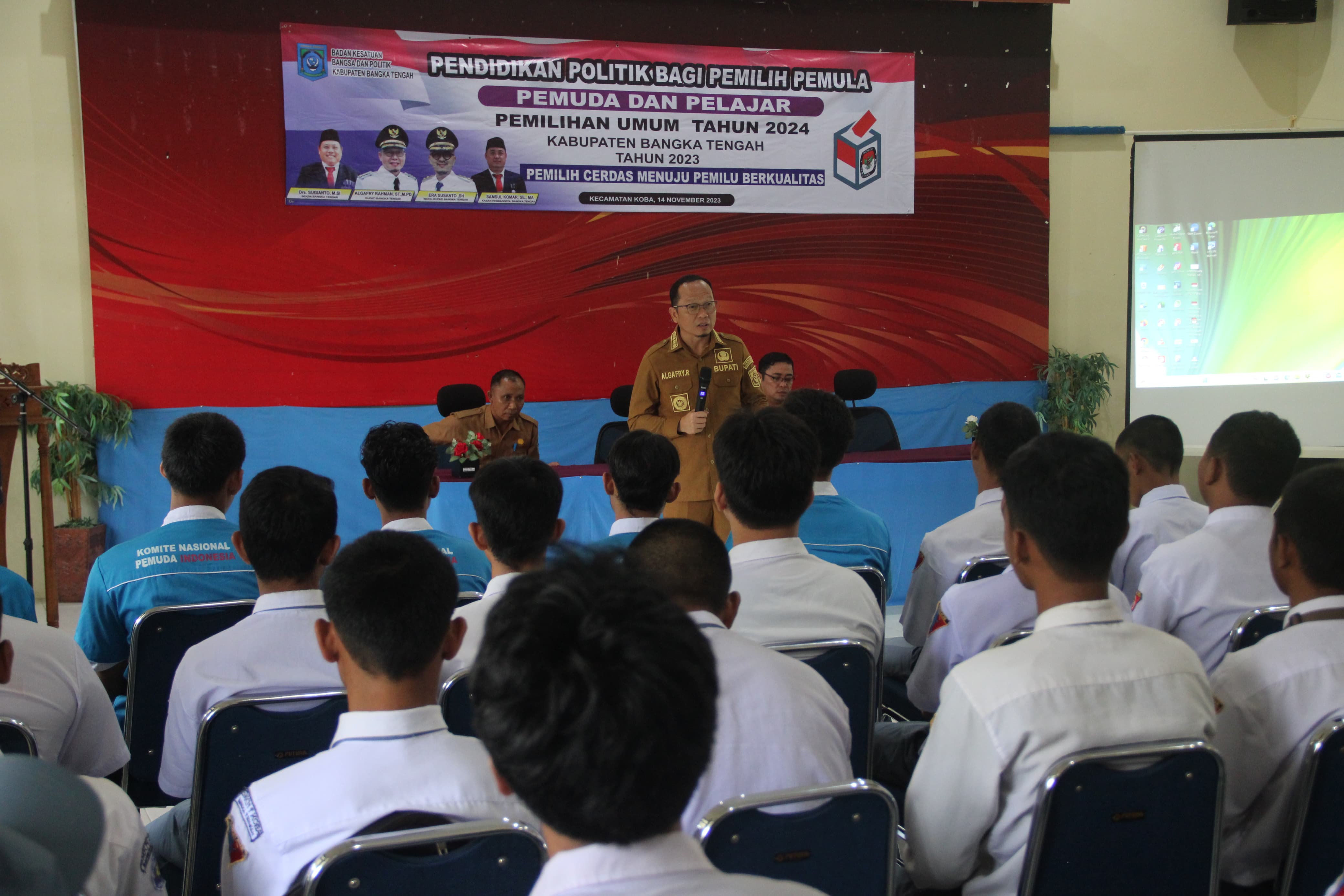 Sosialisasi Pendidikan Politik Pemilih Pemula, Sasar Pelajar Bangka Tengah