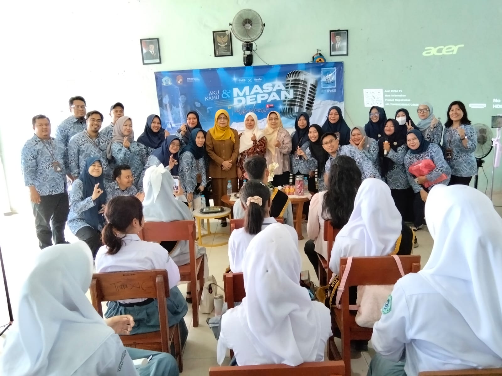 SMK Kesehatan Mutiara Mandiri Gelar Talk Show 
