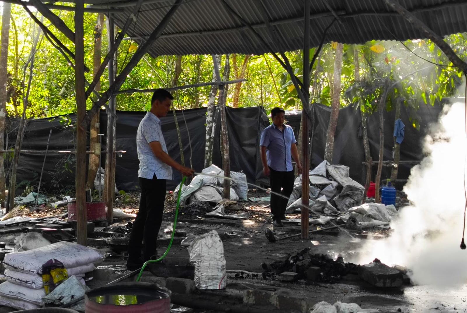 Gudang Peleburan Pasir Timah Ilegal di Merawang Digerebek Polda