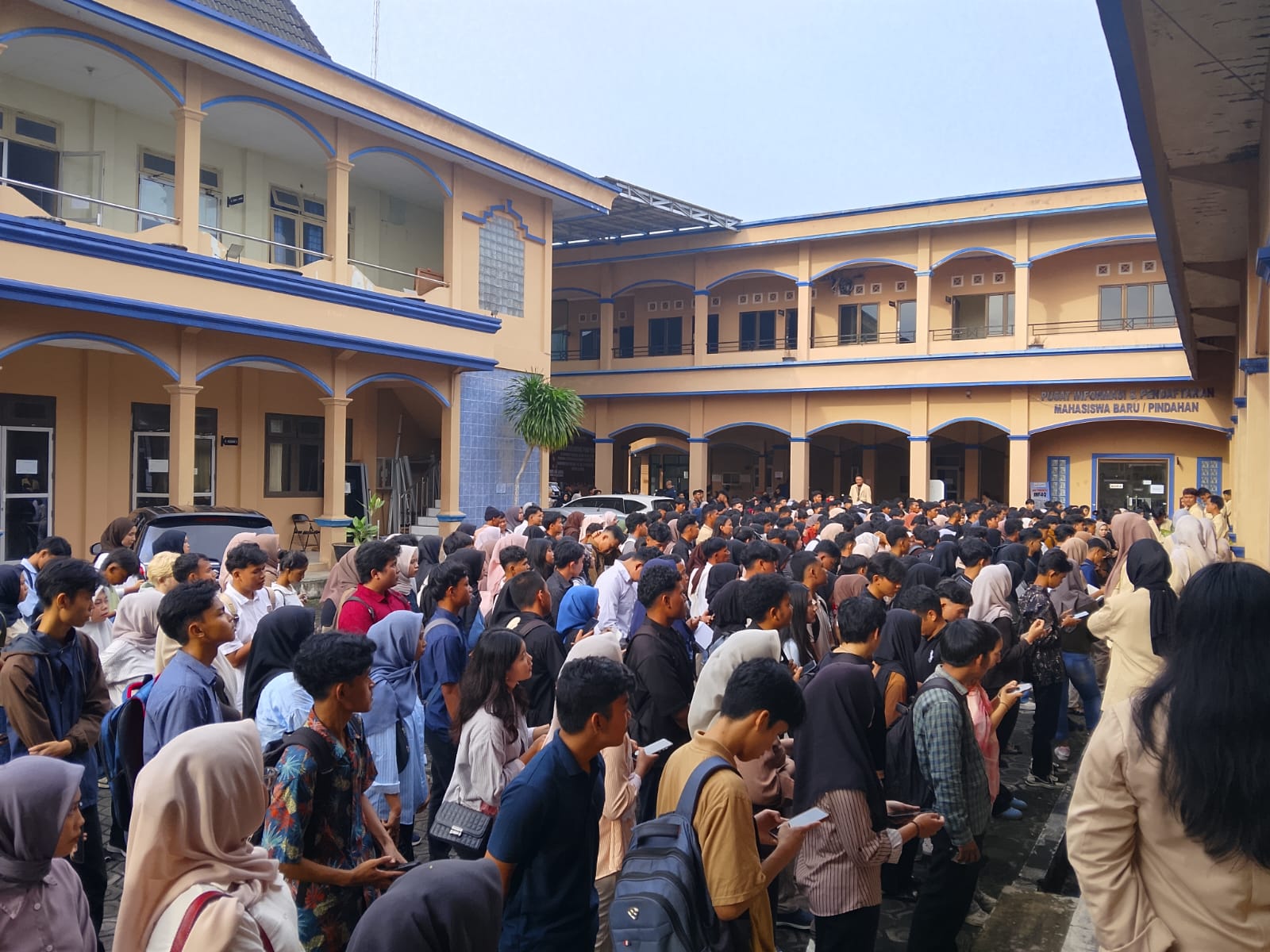 Ratusan Mahasiswa Baru UNIPER Siap Ikuti PKKMB