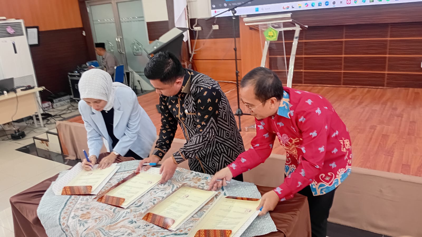Kemenag Babel PKS dengan 2 RSUD dan Launching Layanan Digital One Minute Service