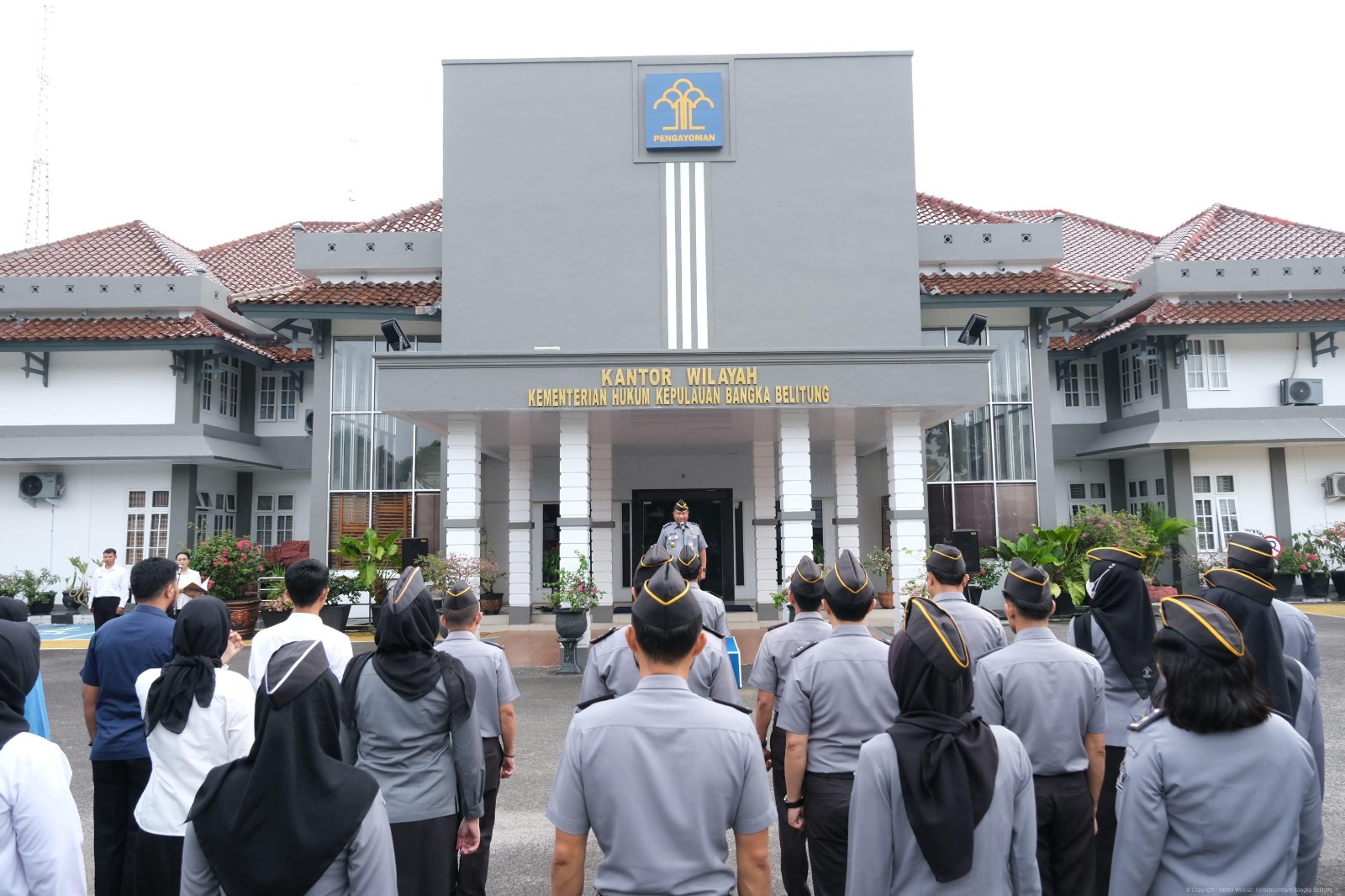 Kanwil Kemenkum Babel Gelar Apel Pagi, Rayakan Pencapaian IKPA 100 Semester I Tahun 2025