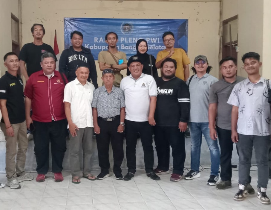 Kepengurusan Baru PWI Basel Terbentuk, Bupati Harap Tingkatkan Sinergi